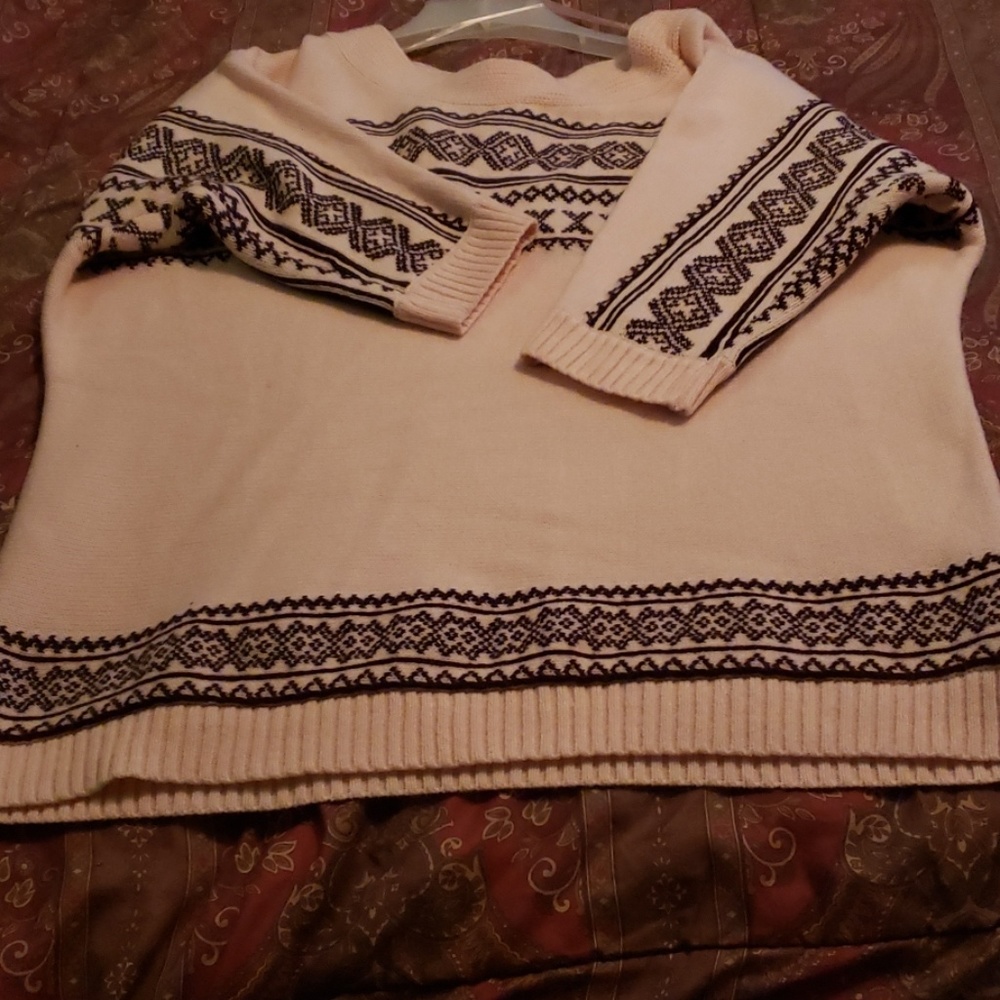 Clothes - Picture 4 of 4
